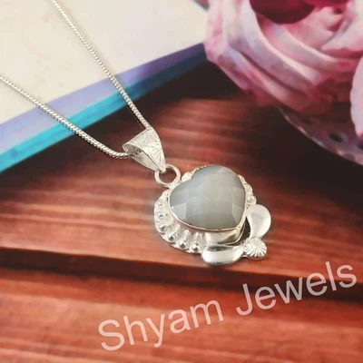 Pendente In Argento Sterling Con Gemma Di Calcedonio Naturale E Catena - Immagine 1 di 4