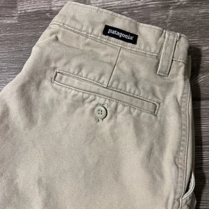 Patagonia Organic Cotton Duck Canvas Straight Leg Beige Work Pants, Size 33x33 - Picture 1 of 11