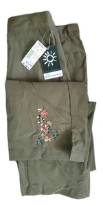 No Boundaries NoBo Pants Girls Size 12 Green Floral Embroidered Zip Off Legs - Picture 1 of 13