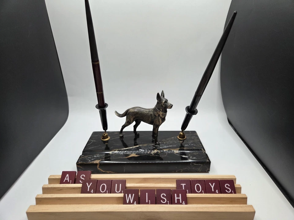 Винтажная золотая медаль перьевая ручка стол комплект - черный и белый мрамор немецкая овчарка - Изображение 1 из 4