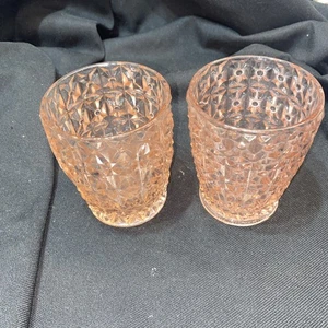 (2) Fantastic "BUTTONS & BOWS" PINK 10oz. TUMBLERS JEANNETTE GLASS COMPANY - Picture 1 of 7