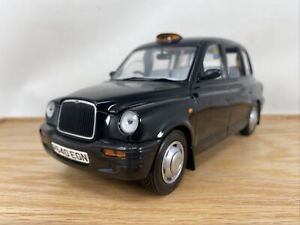 1/18 Sun Star 1998 London Taxi Cab Black Part # 1120 NO BOX READ !