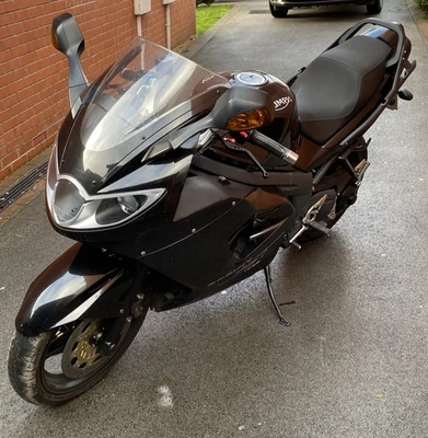 Triumph ST1050 2009 • 49k • Recent Repairs • New Battery, Panniers, Runs Perfect - Image 1 of 4