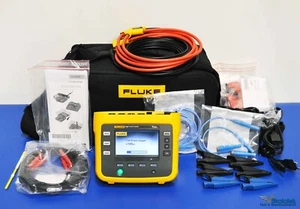 Fluke 1738 3 Phase Power Logger 1500A Probes PQA - NIST Calibrated - Picture 1 of 10