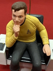HALLMARK KEEPSAKE CHRISTMAS ORNAMENT CAPTAIN JAMES T. KIRK 1995 STAR TREK w/ Box - Picture 1 of 16