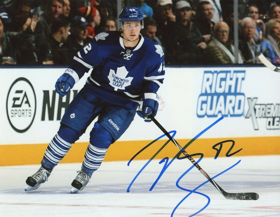 Foto autografiada firmada por Tyler Bozak 8x10 certificado de autenticidad Toronto Maple Leafs Foto 1 de 1