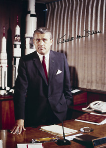 Reprodukcja autografu - Apollo - Wernher von Braun - Saturn V - NASA - Biurko