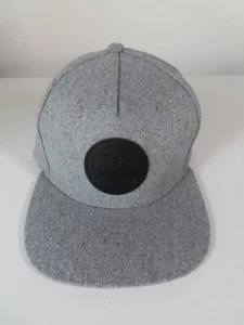 Cutwater Spirits Gray Hat Cap Black Leather Patch Snapback Felt NWOT  - Picture 1 of 4