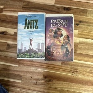 DreamWorks Pictures And PDI Antz Movie VHS 1999 And Prince Of Egypt Lot Of 2 - Picture 1 of 6