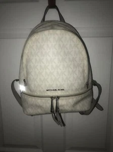 MICHAEL Michael Kors Rhea Medium Logo Backpack Shoulder Bag Gray READ!!! - Picture 1 of 19