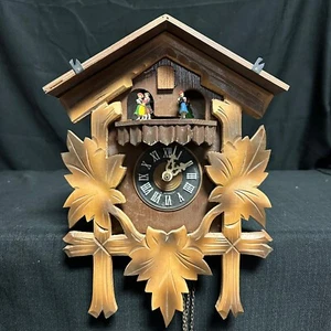 VINTAGE 1970's Black Forest Cuckoo Clock One Day w/ Dancers - Picture 1 of 5