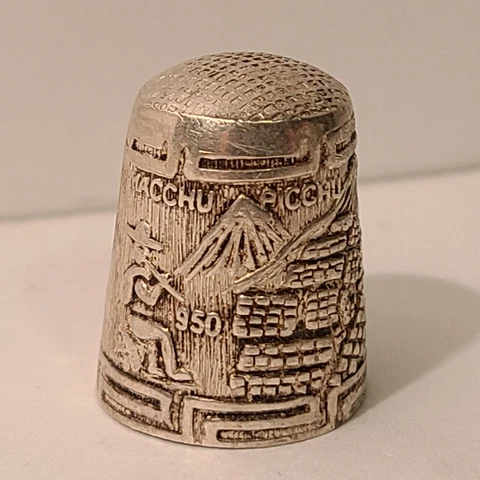 Thimble Macchu Picchu (Incan Image's)  950 Peru sterling silver Cover