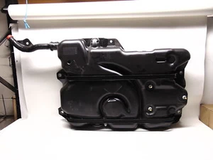 New Genuine Vauxhall Vivaro B 1.6 CDTI R9M Renault Trafic Diesel Fuel Tank - Picture 1 of 6