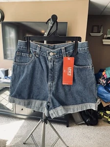 NWT NOS VTG Girls Plus Sz. 16 Levis Blue Jean Shorts 28x3” Cuffed Denim - Picture 1 of 11
