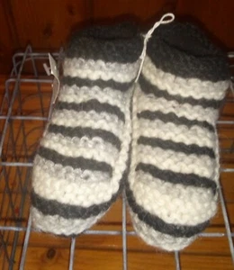 Slipper/Socks ~ New ~ Woollen & Lined ~ Warm Cosy Comfortable - Picture 1 of 3