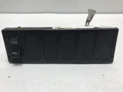 Panel de control International 4400 SWITCH - Usado Foto 1 de 4