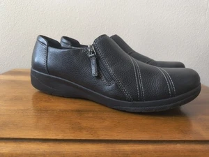 Clarks Collection Women's Black Leather Zip  Loafer Shoes Size 11 M Excellent  - Picture 1 of 6