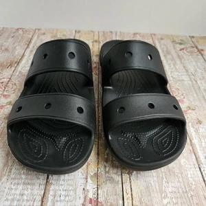 Sandalias Crocs para mujer 10 para hombre 8 negras clásicas icónicas cómodas dos correas excelentes - Imagen 1 de 11