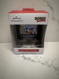 NEU Hallmark Ornaments Sega's Sonic Spiel Cartridge 2024 Weihnachtsgeschenk - Bild 1 von 4