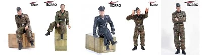 Set of-van/Lot de 5x 1/16 TORRO figurines MICHAEL WITTMANN + 4 TIGER Tank Crew - Immagine 1 di 4
