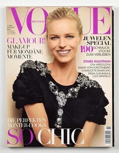 VOGUE DEUTSCH Germany Magazine November 2011 - EVA HERZIGOVA, JESSICA MILLER - Picture 1 of 6