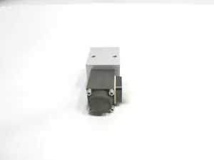 Norgren VP40 Proportional Pneumatic Solenoid Valve 145psi - Picture 1 of 5