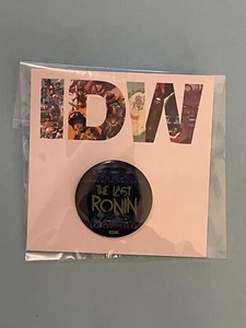 SDCC NYCC 2023 IDW Teenage Mutant Ninja Turtles TMNT The Last Ronin Button Pin - Bild 1 von 2