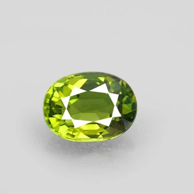 0.68ct.GEM PIECE GREEN DIOPSIDE NATURAL GEMSTONE OVAL SHAPE VVS NICE - Image 1 of 4