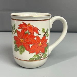 Otagiri Christmas Red Poinsettia Porcelain Mug Beige with Gold Trim - Picture 1 of 11
