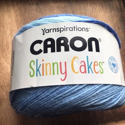 Caron Skinny Cakes/Blueberry Ice/8.8 oz 795 yds/New - Image 1 of 4
