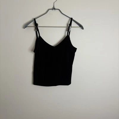 Camiseta sin mangas Bershka para mujer mediana de terciopelo negra con correa de espagueti recortada F4 Foto 1 de 4