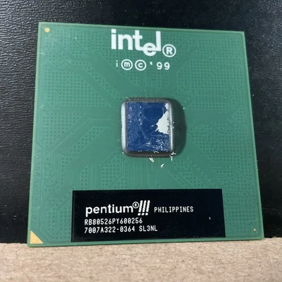 Intel Pentium III Processor RB80526PY600256 Socket 370 - Image 1 of 3