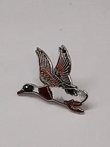 Stockente im Flug Anstecknadel - Bild 1 von 6