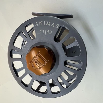 Ross Reels Animas 11/12 Fly Reel Near Mint Unused w/ Box Pouch Large Arbor Japan - image 1 of 4