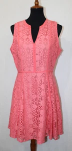 Vestido LC Lauren Conrad Talla 12 Rosa Coral Encaje Ajuste y Acampanado Sin Mangas - Imagen 1 de 7
