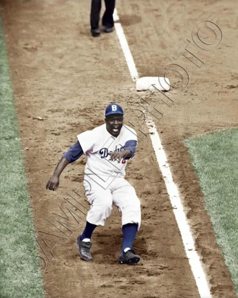 JACKIE ROBINSON 1955 WORLD SERIES BROOKLYN DODGERS ROUNDING 3RD BASE 8X10 PHOTO - Image 1 of 1