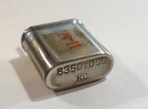 HC-6/U - 8350 KHz Radio Crystal - .050 Pins - CBSS - CR-18/U - Zdjęcie 1 z 2