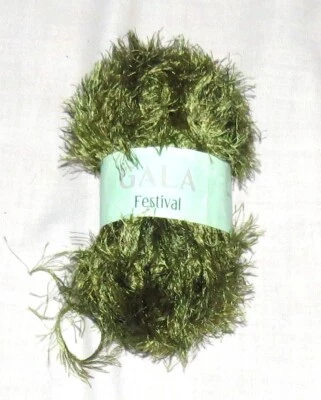 Fio de poliéster verde oliva Gala Festival NOVO - Imagem 1 de 2