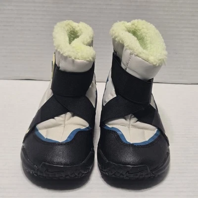 耐克 Flex Advance Big Kids 冬季雪地靴 DD0304-001 尺码 13Y — 第 1/4 张图片