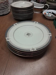 5 Mikasa  Grande Ivory Tropez 10.75" Dinner Plates L5504 Japan Euc+ Bin 190 - Picture 1 of 7