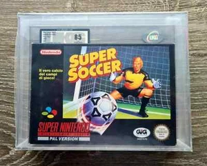 Super Soccer - Nintendo SNES PAL - UKG 85 NM graded CIB VGA WATA CGC RGS Pixel - Picture 1 of 3