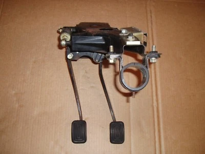 Mazda rx3 *FACTORY-CLUTCH-&-BRAKE-MANUAL-UNIT**very-**HTF** 1972-1977 Foto 1 de 4