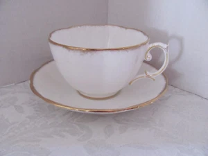 Royal Albert Bone China England-ROA172 oro pulverizado-tazas y platillos-juego de 5 - Imagen 1 de 11