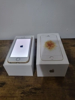 Apple iPhone SE 1st Gen - 32GB - Gold - Reset. Vgc.  20  (2016) - Image 1 of 4