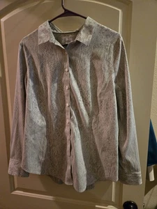 Chicos Women's Button Up Blouse Silver Snake Pattern Size 2.5 - Picture 1 of 9