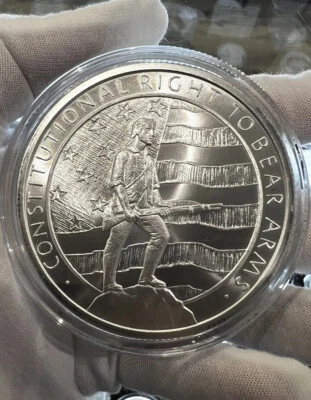 5 oz Silver Round - Second Amendment (Right to Bear Arms) In Capsule W/ Pouch - Image 1 of 4