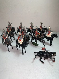 Britain’s VINTAGE METAL HORSE AND RIDER FIGURES - Picture 1 of 12
