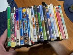 Lot of (21) pre-owned DVDs of cartoons & kid shows - Picture 1 of 5