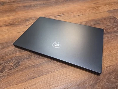 MSI WS66 10TKT  /  i7-10875H  /  32GB  /  1TB SSD  /  Windows 11 Pro  /  TOUCH - Image 1 of 4