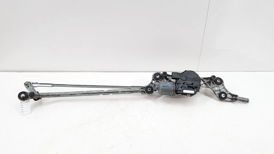 VOLKSWAGEN TOUAREG 7P MK2 LIMPIAPARABRISAS MOTOR Y ELEVADOR PARABRISAS DELANTERO 7P09551120 2013 Foto 1 de 4